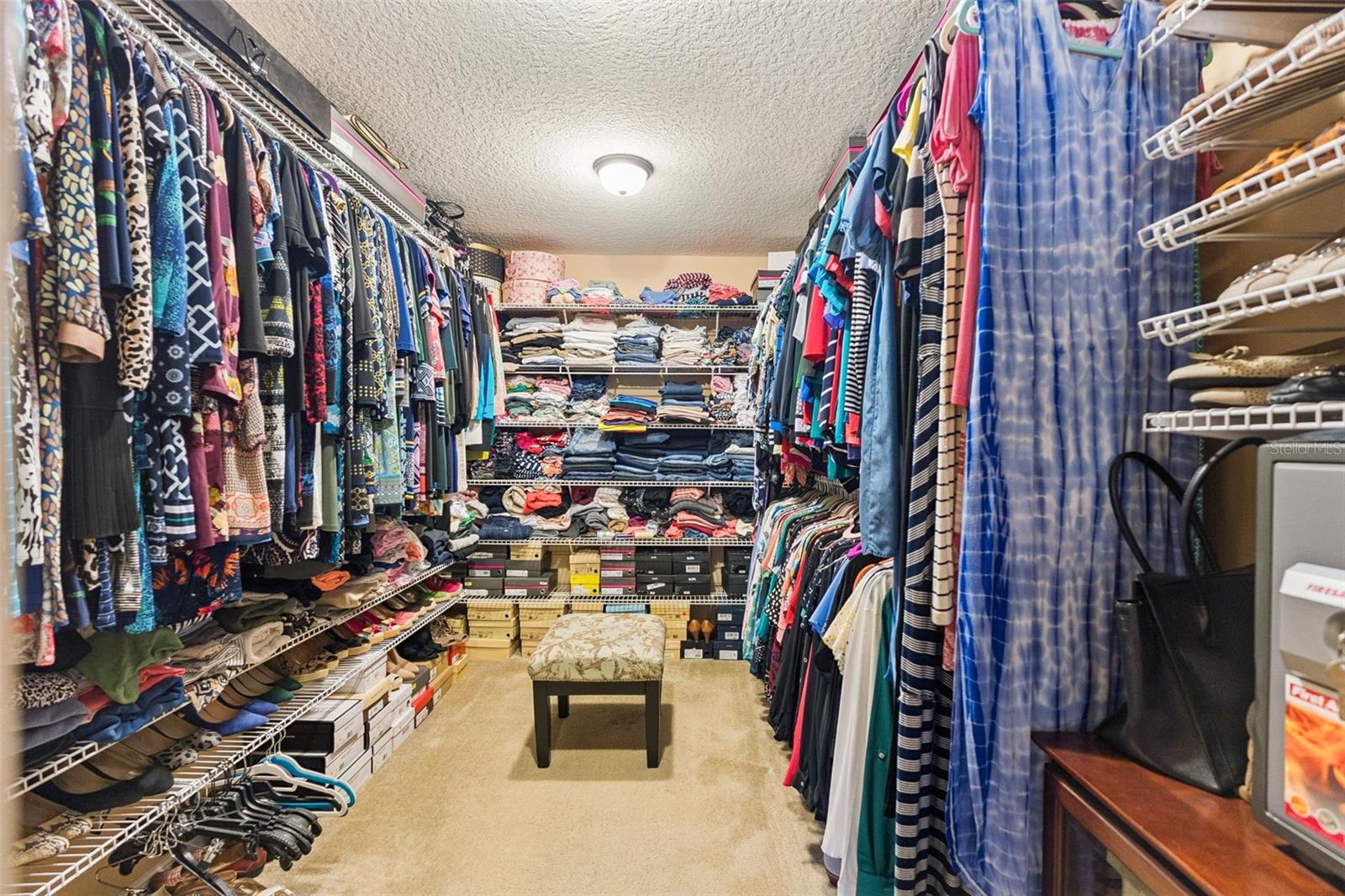 BAYBERRY LAKES MB 51 PG 167 - Residential