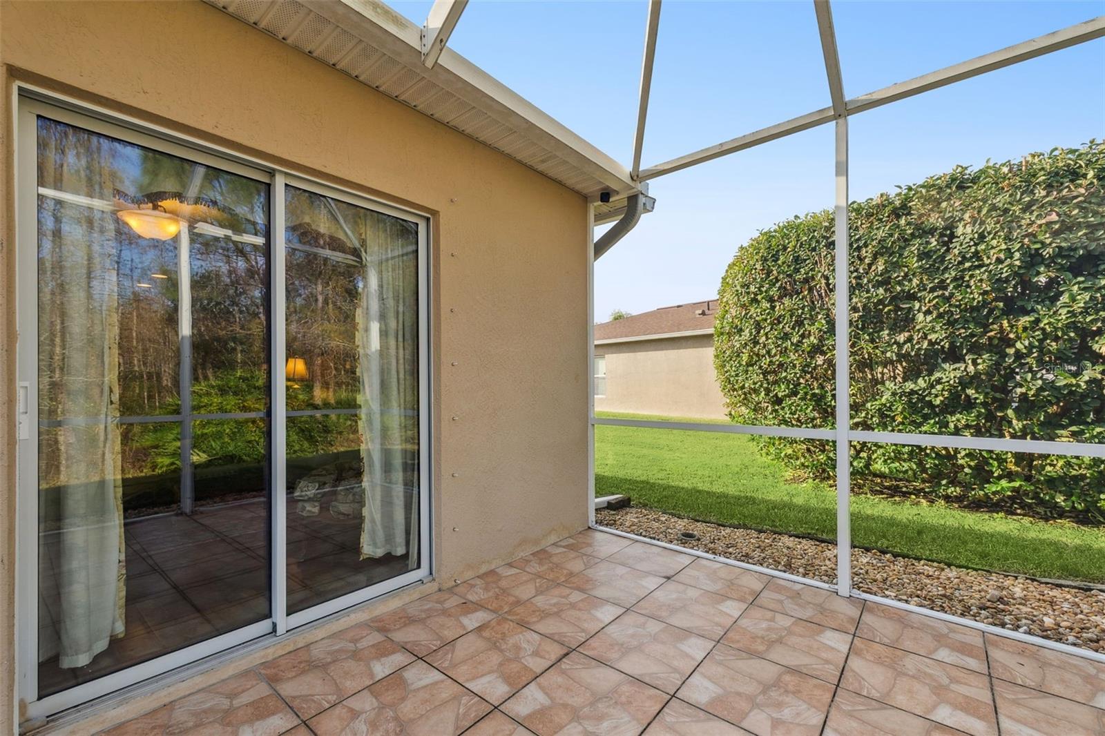 BAYBERRY LAKES MB 51 PG 167 - Residential