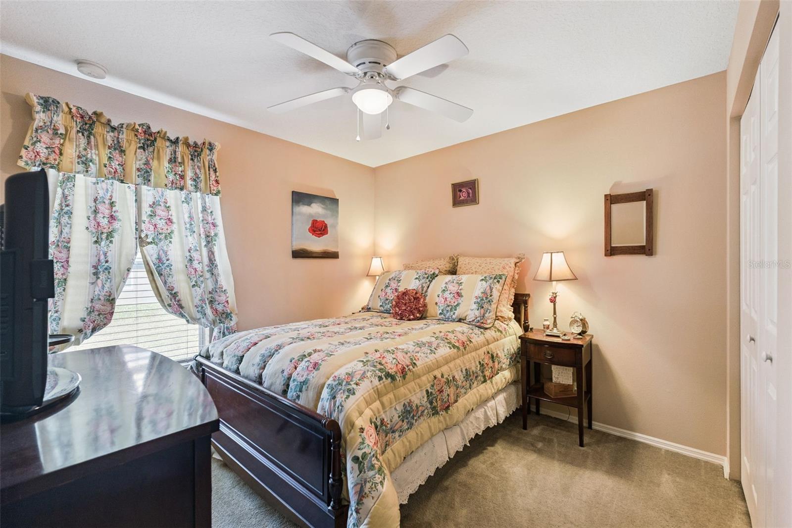 BAYBERRY LAKES MB 51 PG 167 - Residential