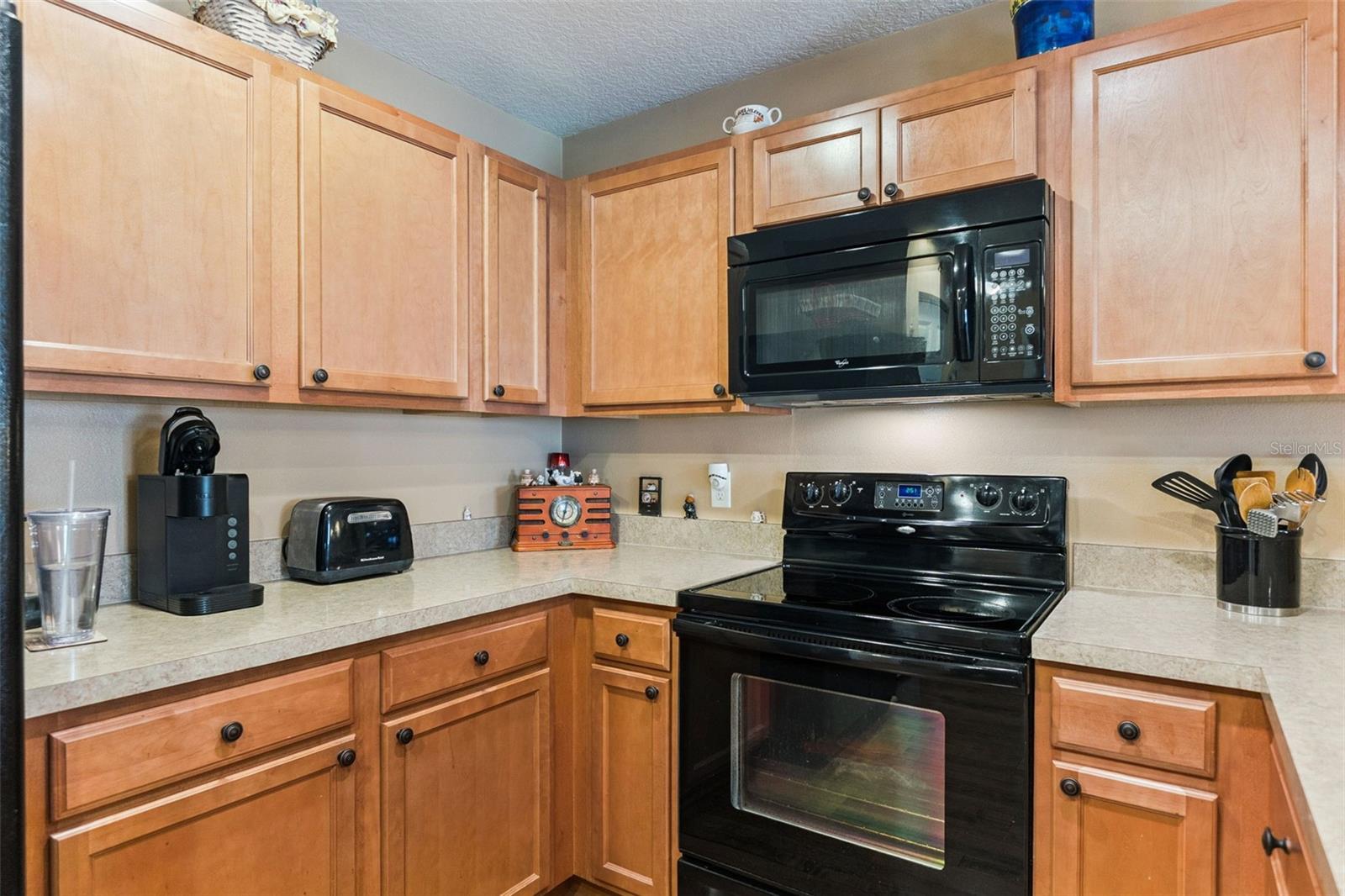 BAYBERRY LAKES MB 51 PG 167 - Residential