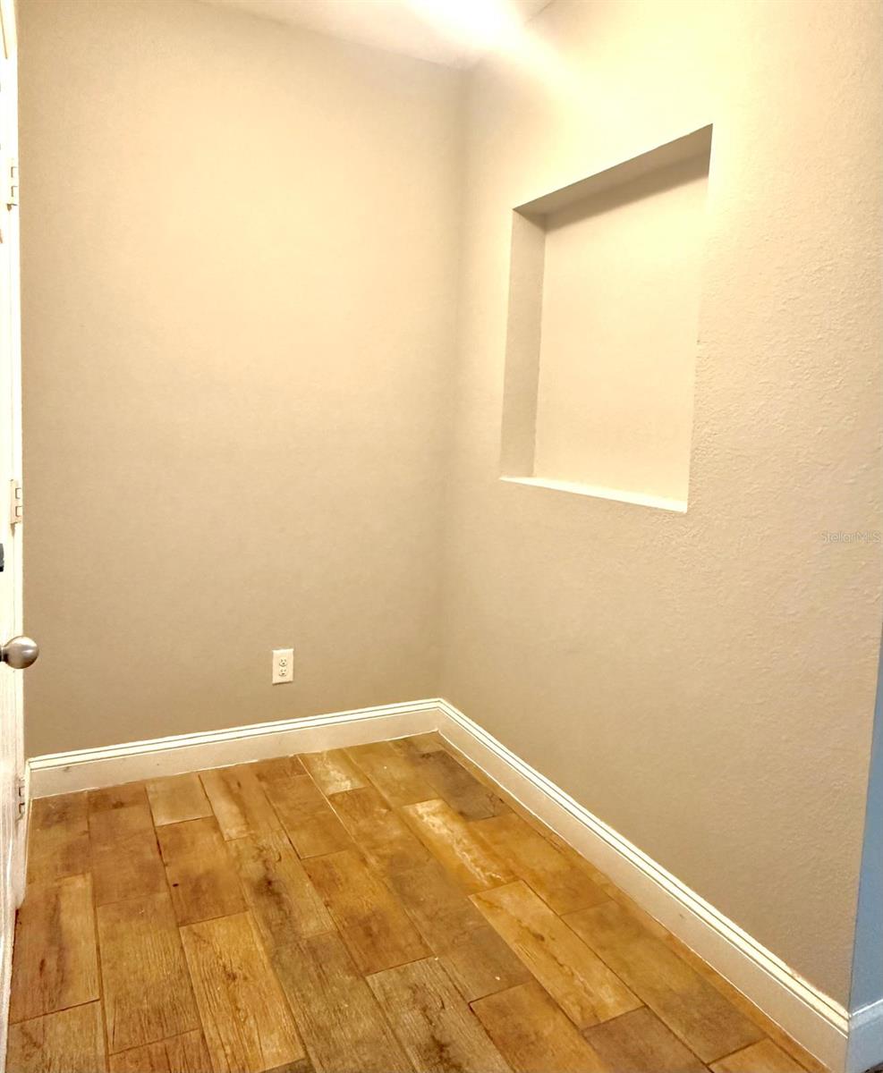 MALLARD POND PH 4-B - Residential Lease