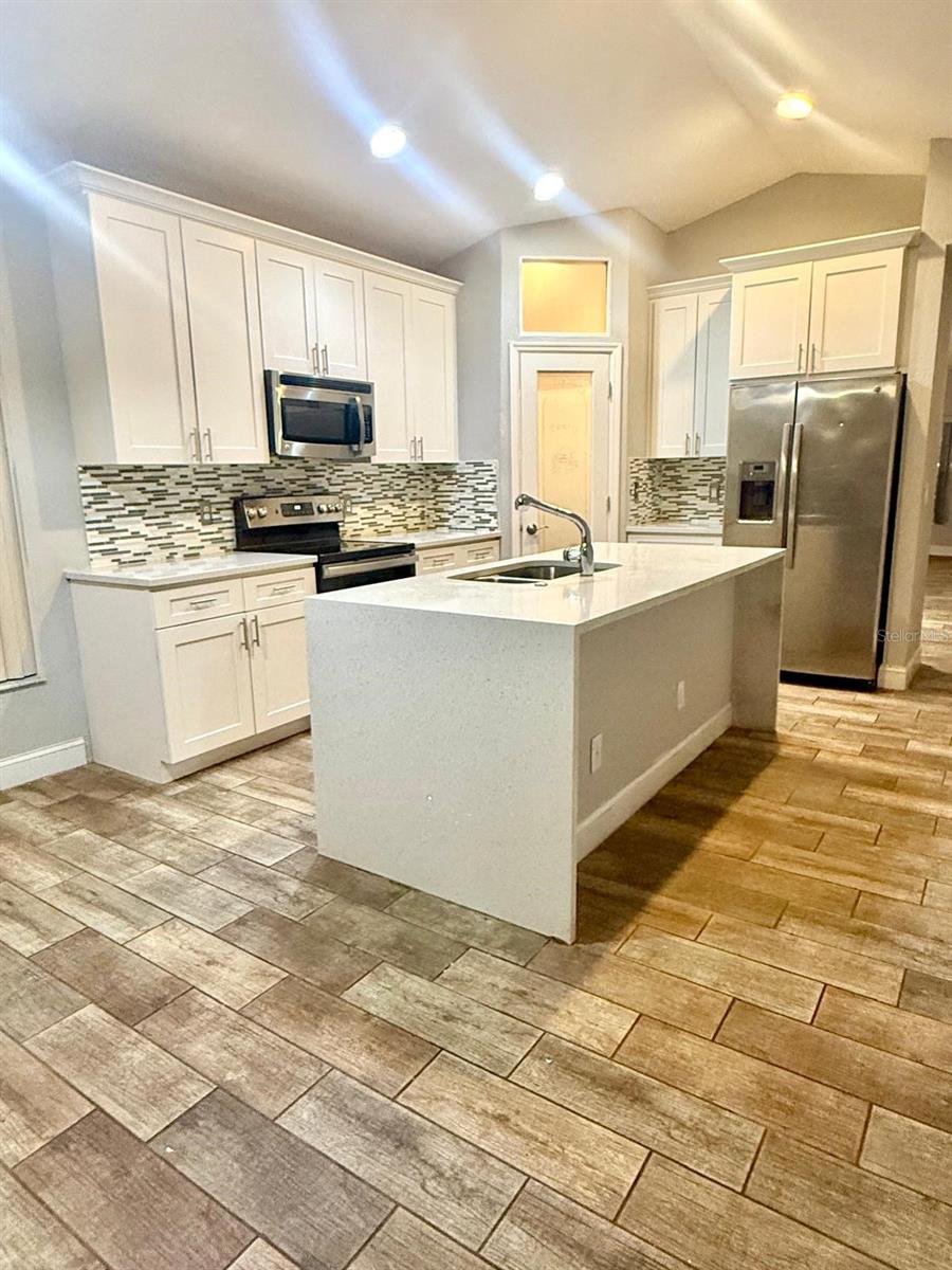 MALLARD POND PH 4-B - Residential Lease