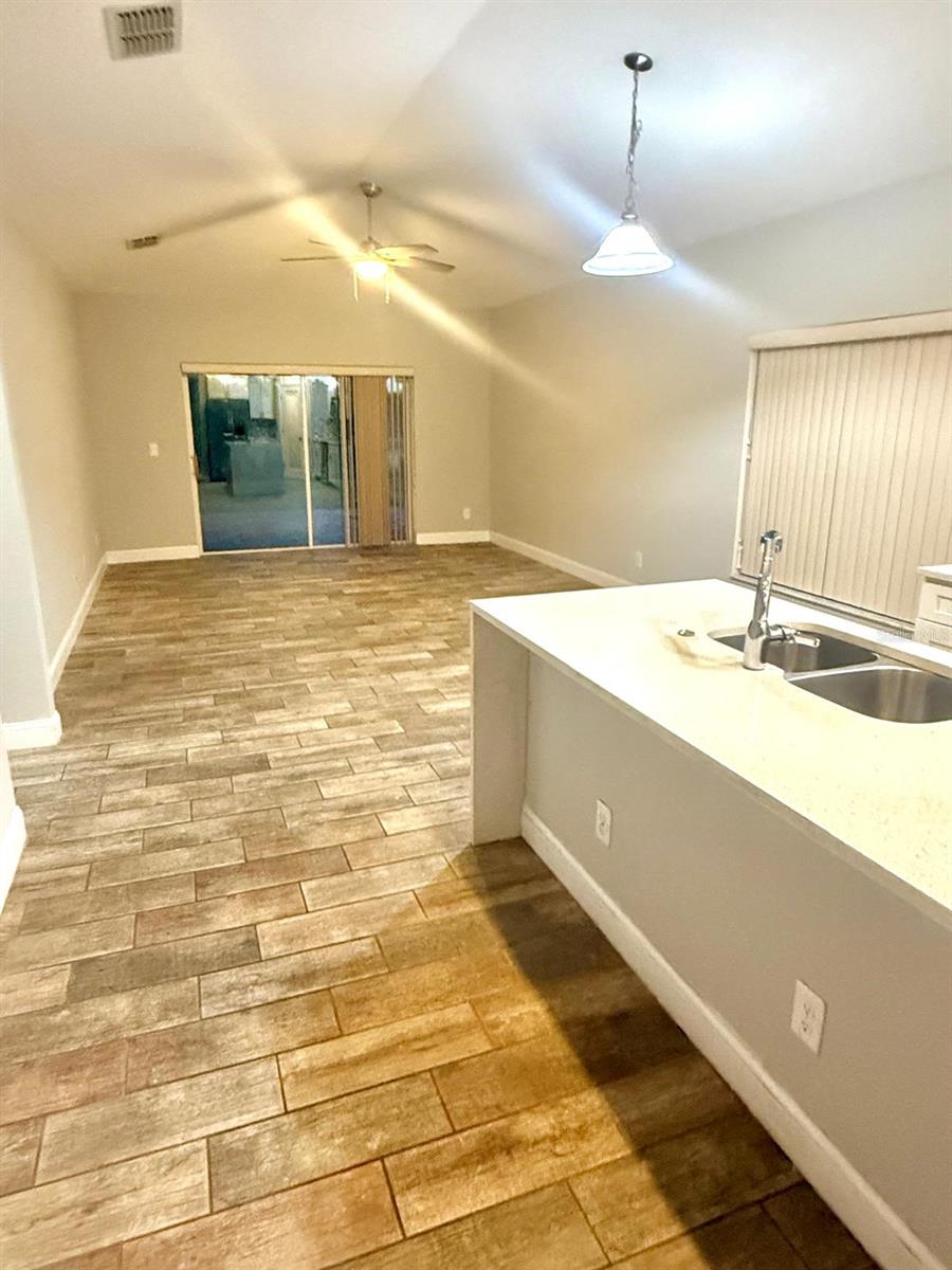 MALLARD POND PH 4-B - Residential Lease