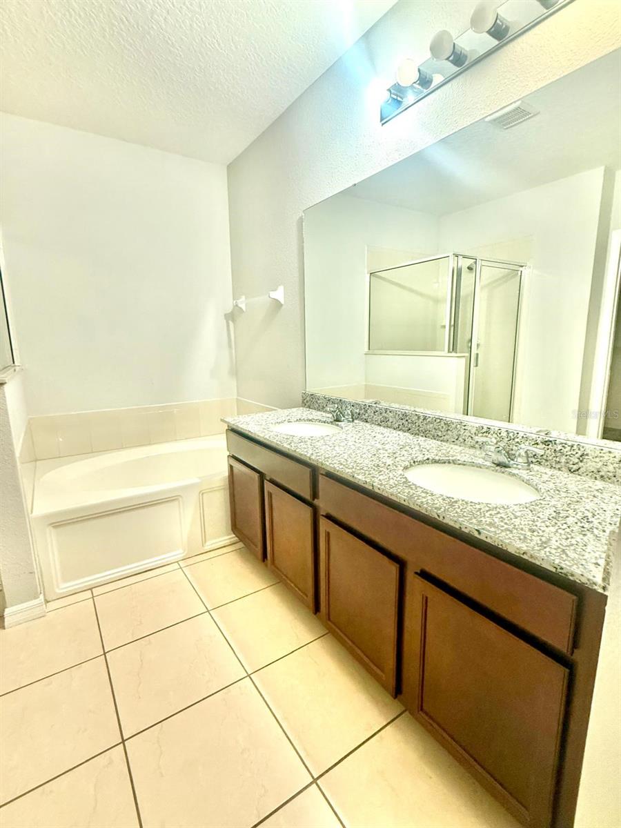 MALLARD POND PH 4-B - Residential Lease