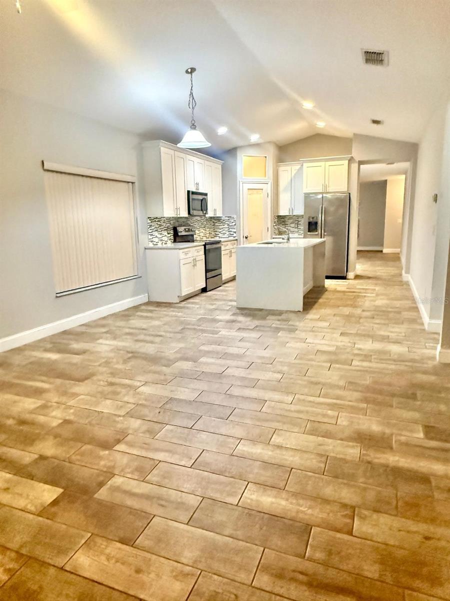 MALLARD POND PH 4-B - Residential Lease