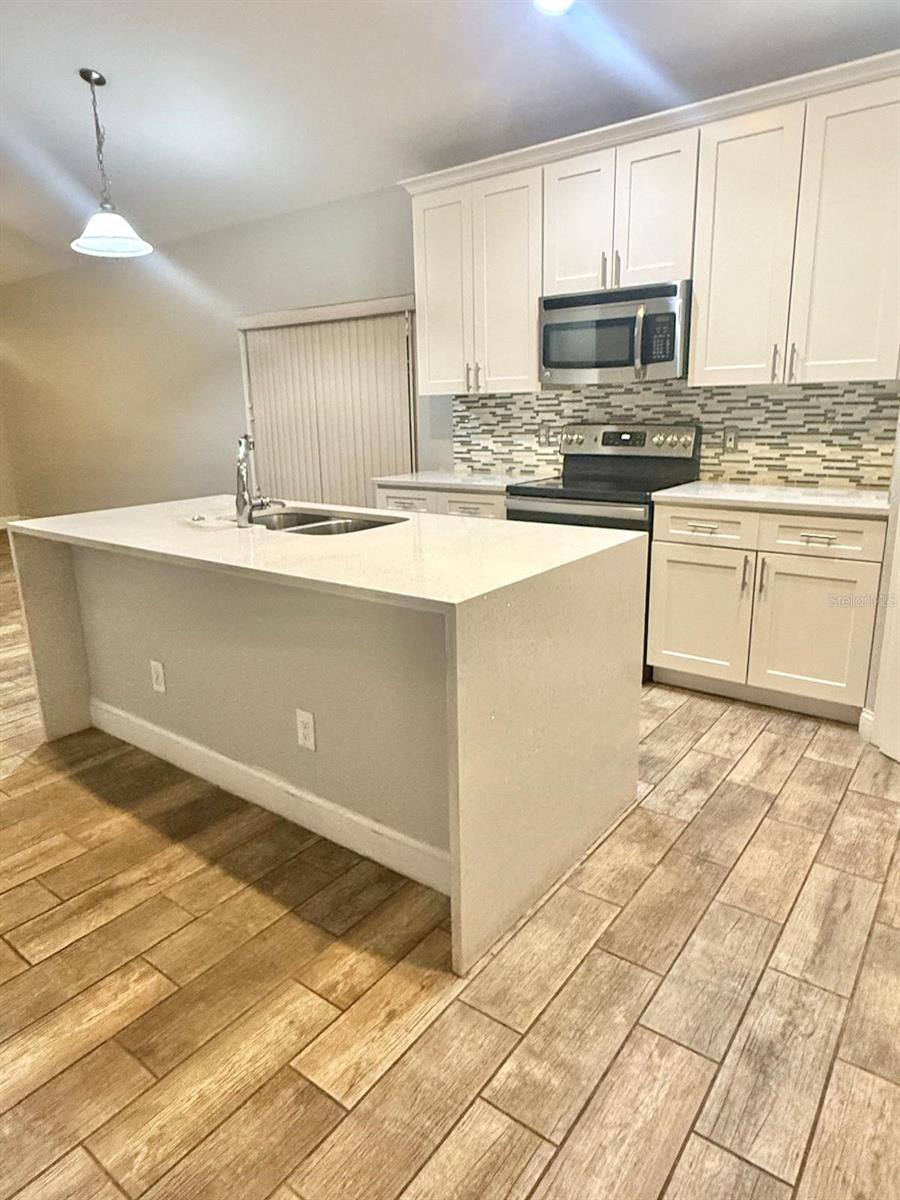 MALLARD POND PH 4-B - Residential Lease