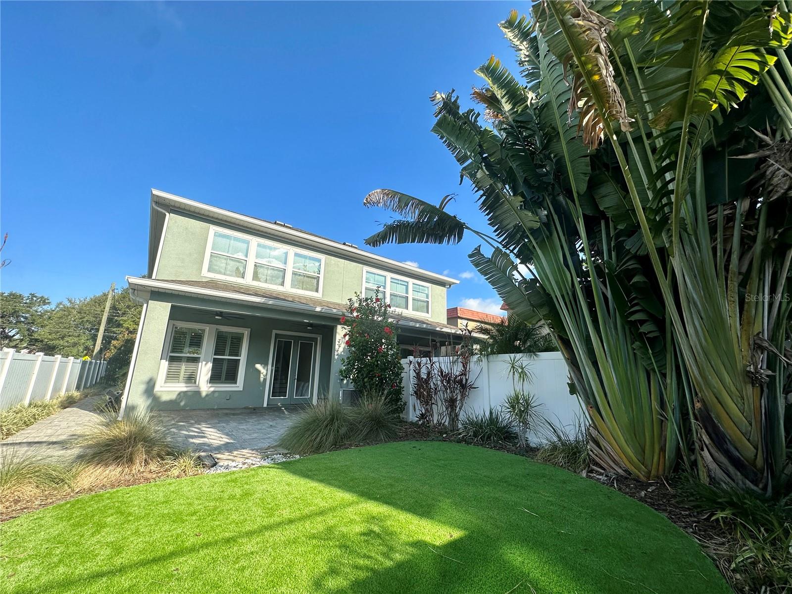 PARK CITY 2ND SEC - Residential Lease