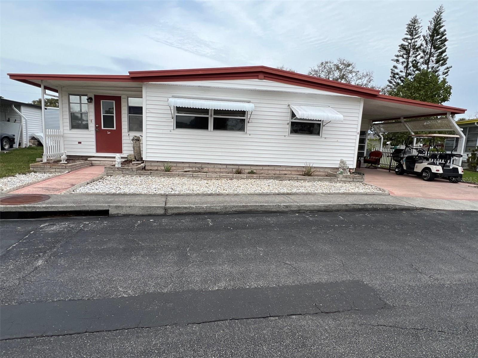6 THATCH PALM STREET E