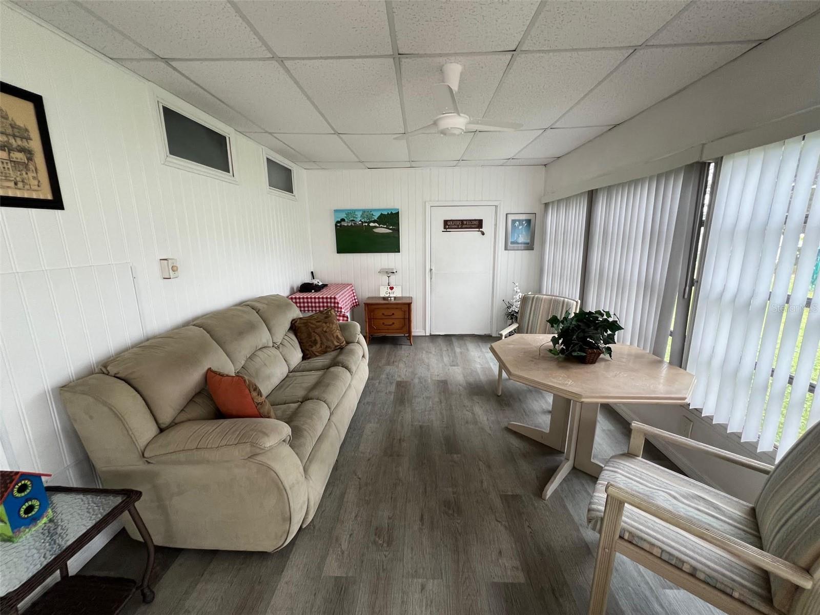 6 THATCH PALM STREET E