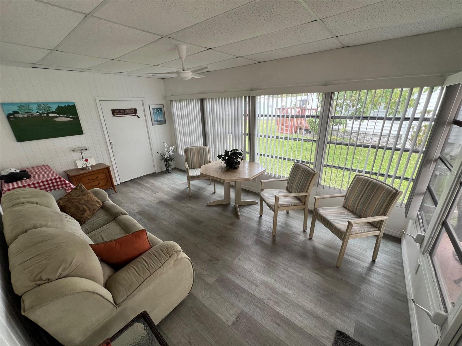 6 THATCH PALM STREET E