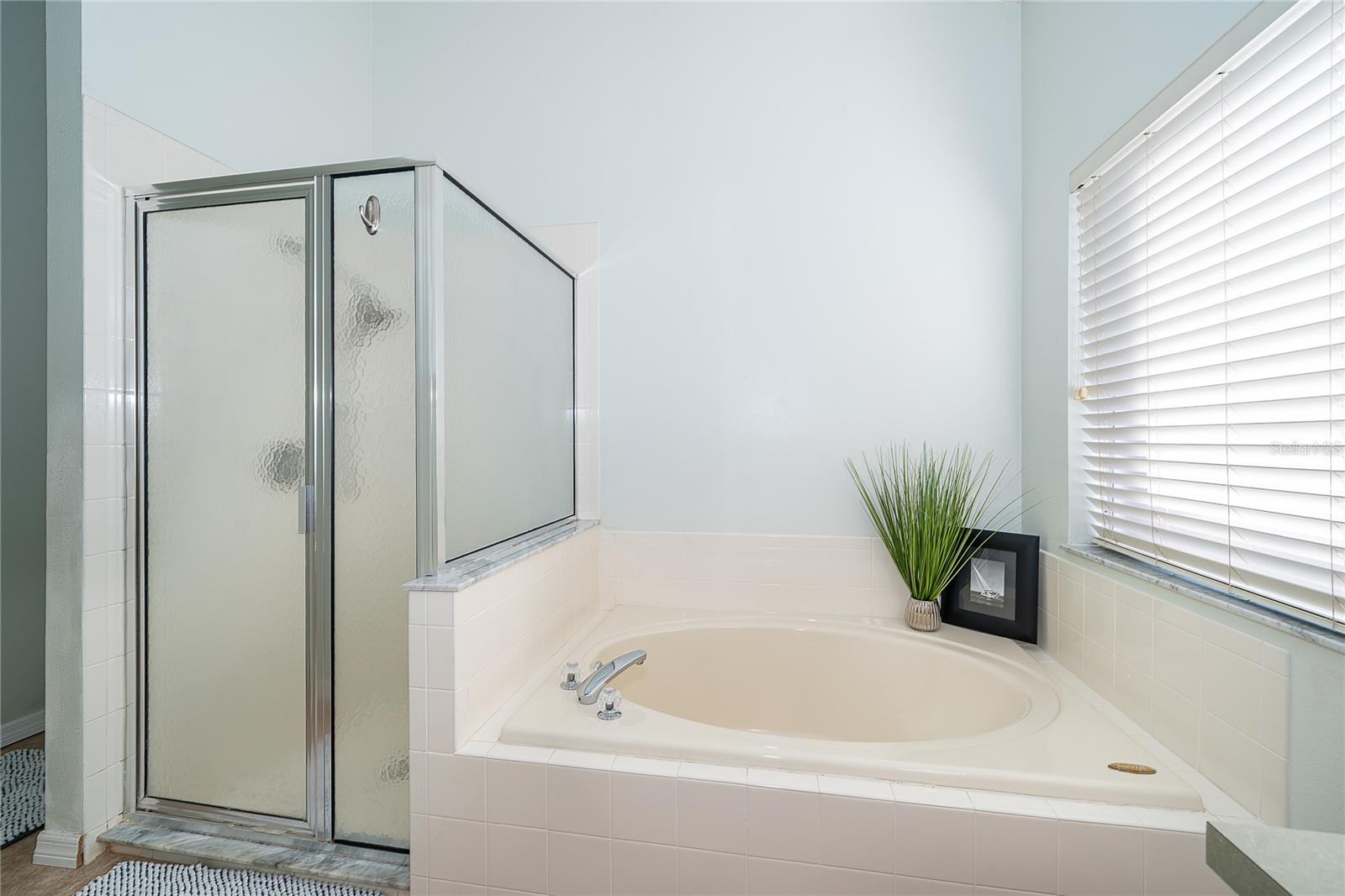 FOX GLEN AT CHELSEA PARC TUSCAWILLA PH 2 - Residential