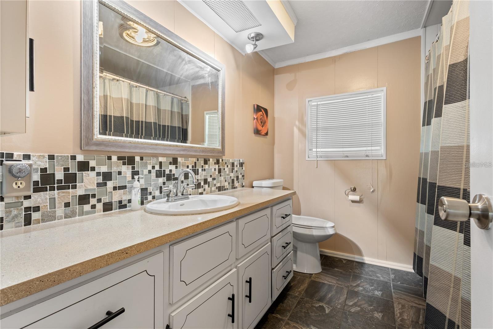 MAPLE LEAF ESTATES - Residential