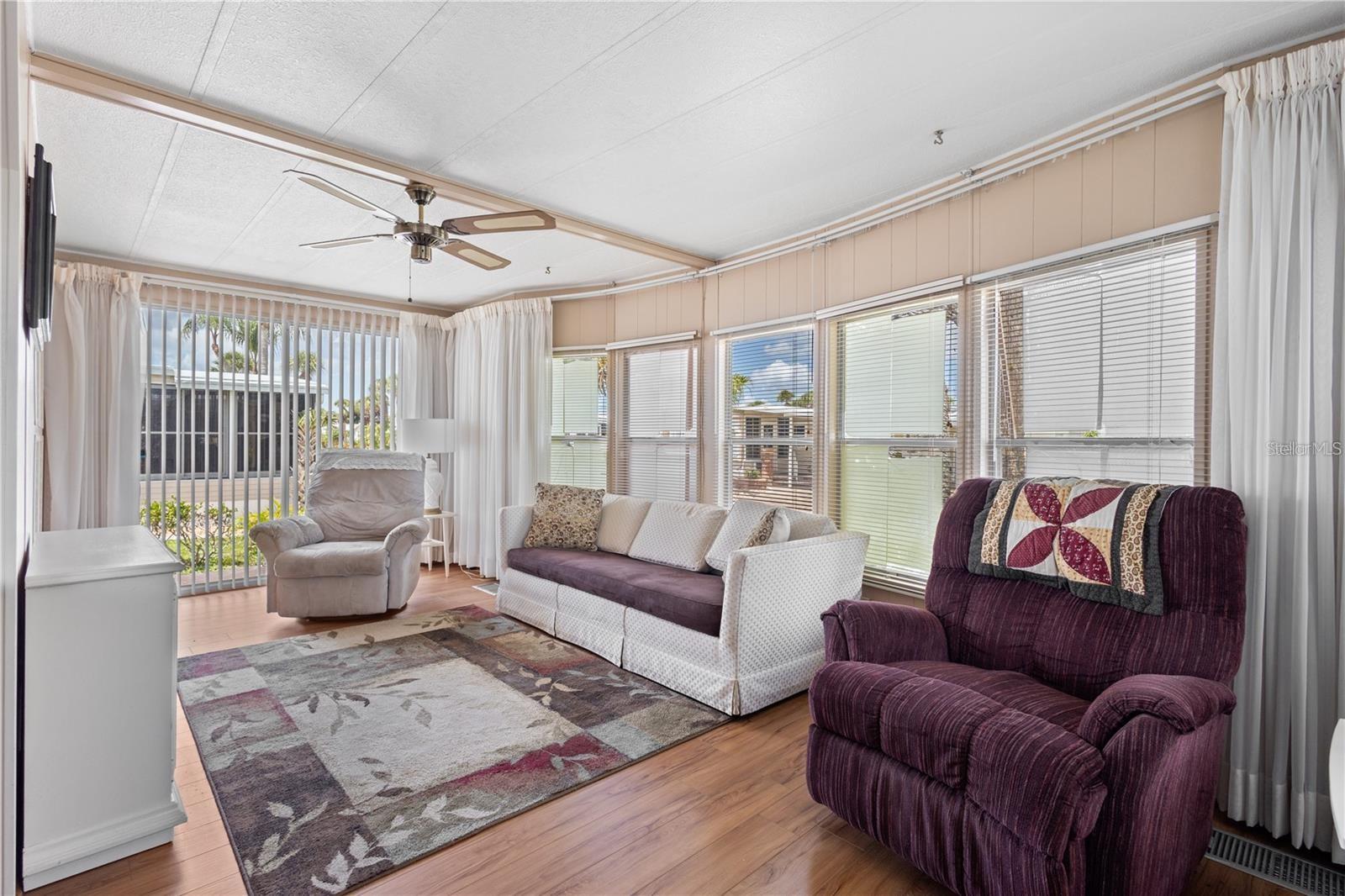 MAPLE LEAF ESTATES - Residential