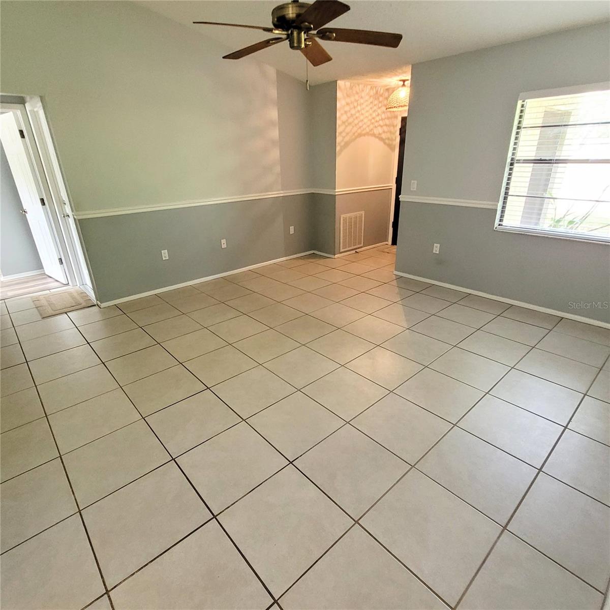 CEDAR HOLLOW - Residential