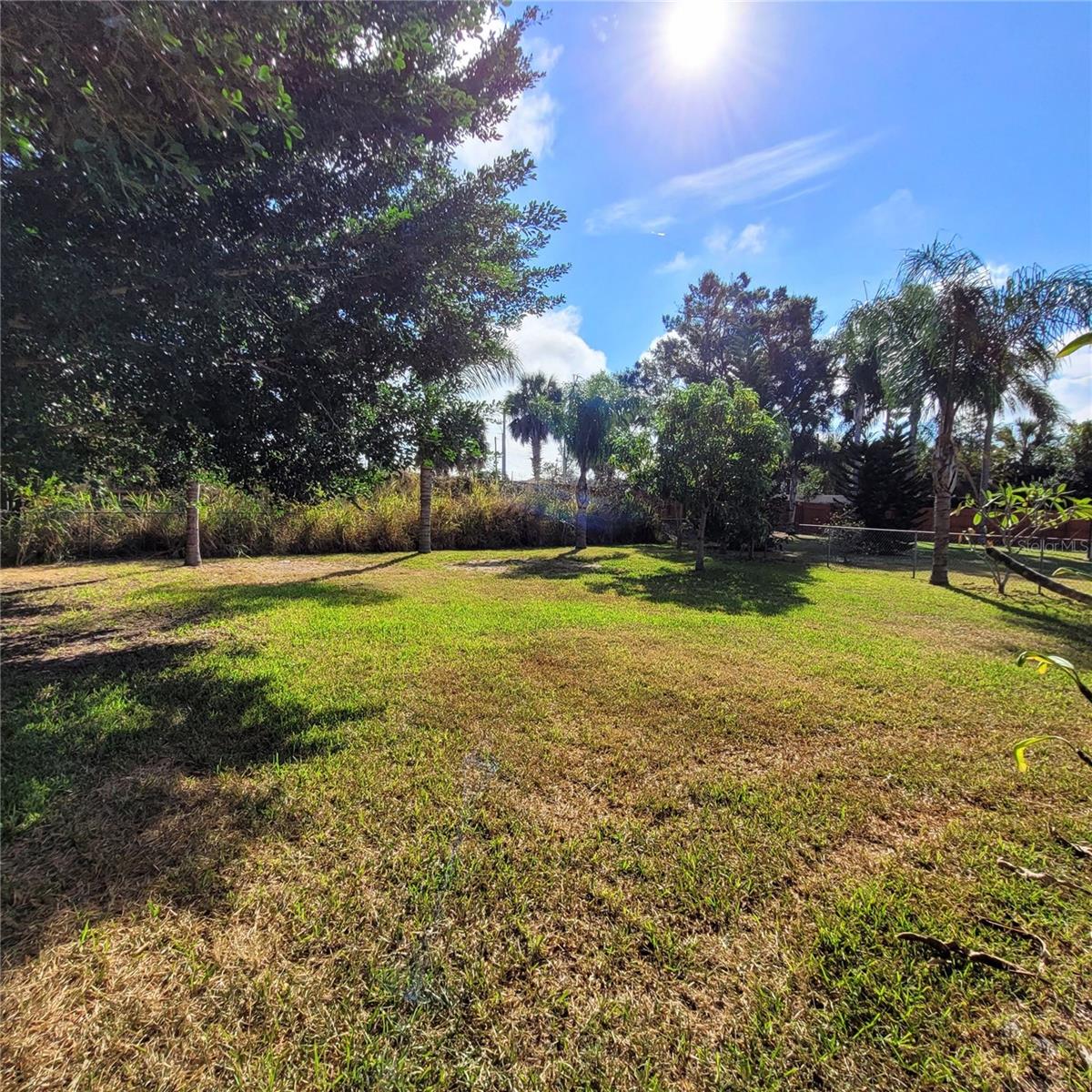 CEDAR HOLLOW - Residential