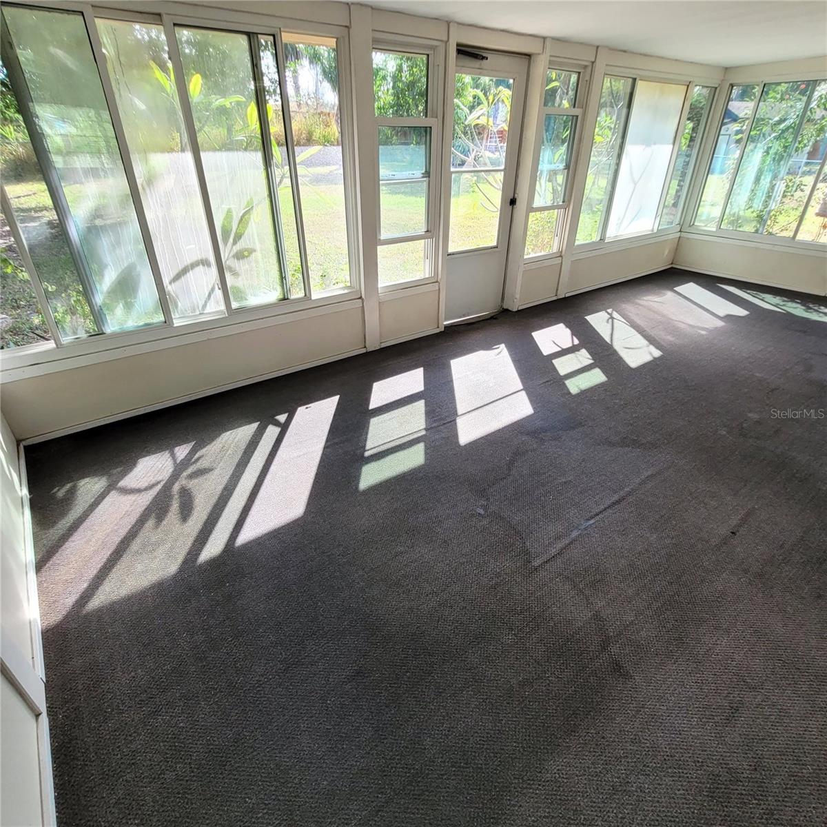 CEDAR HOLLOW - Residential