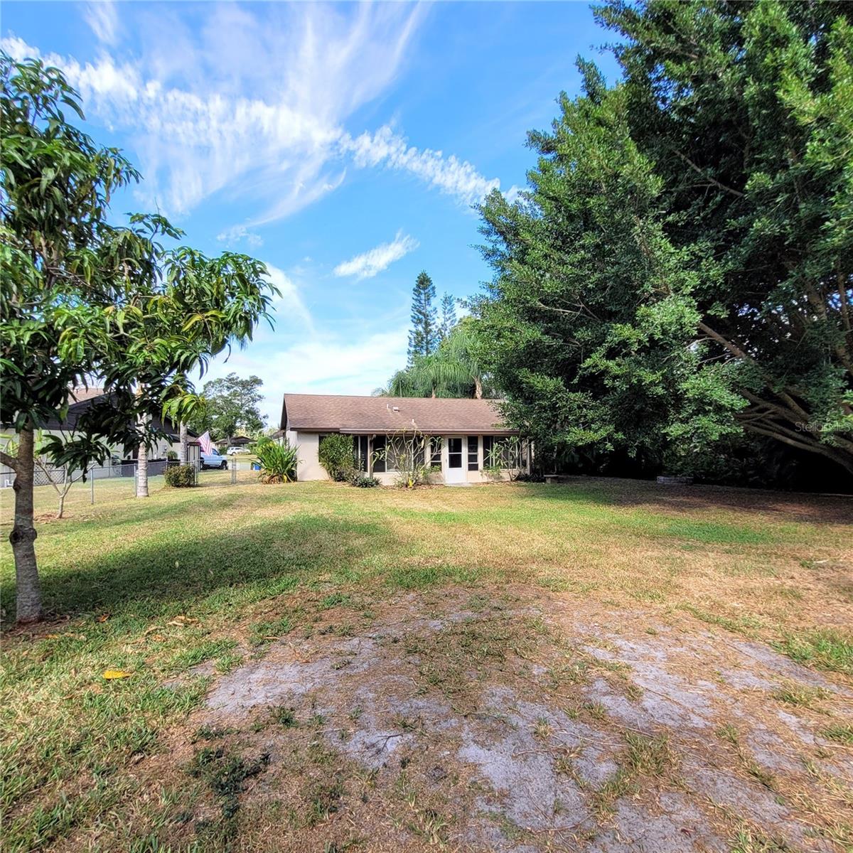 CEDAR HOLLOW - Residential