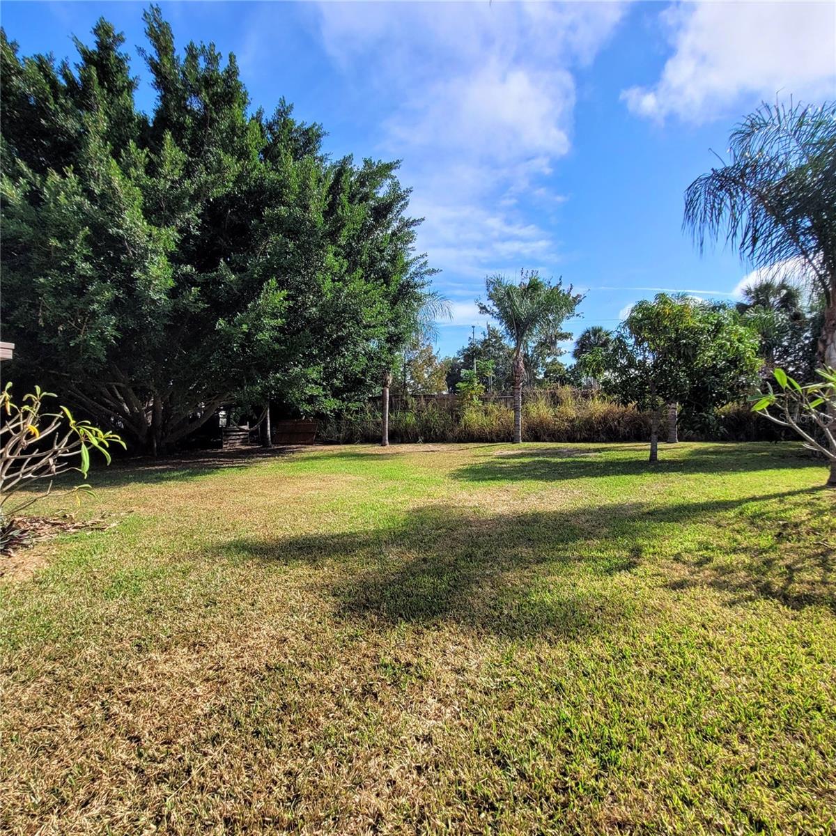 CEDAR HOLLOW - Residential