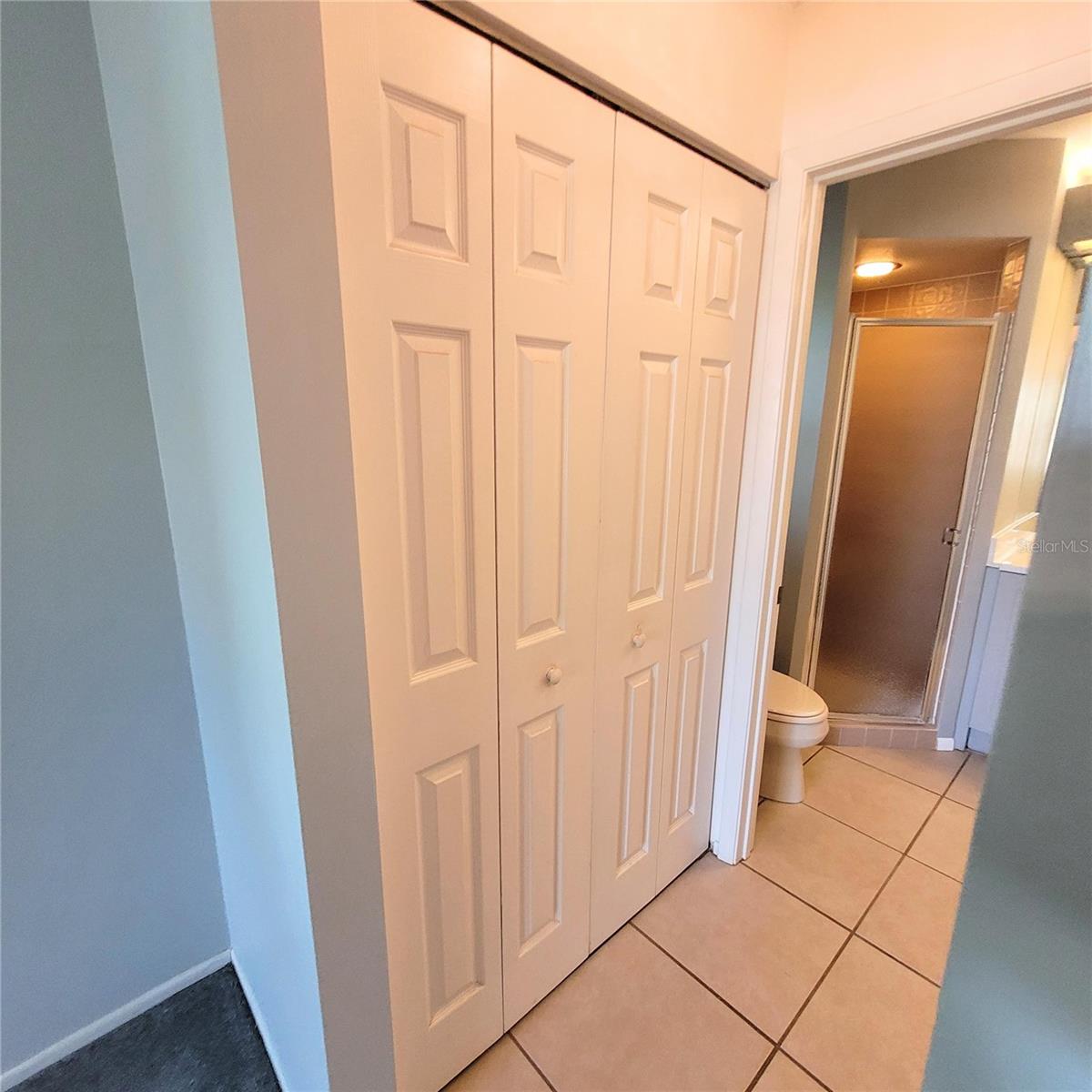 CEDAR HOLLOW - Residential