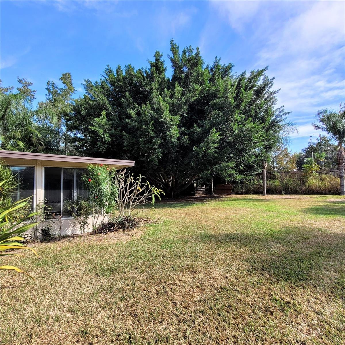 CEDAR HOLLOW - Residential