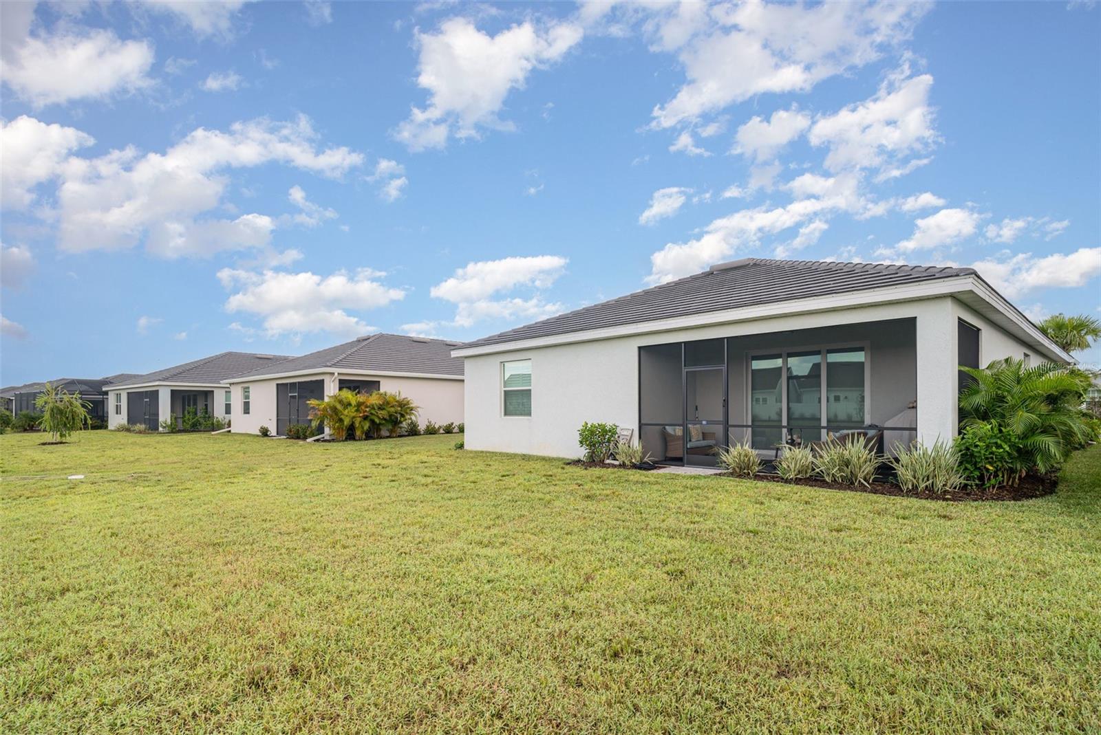 ANTIGUA/WELLEN PARK - Residential