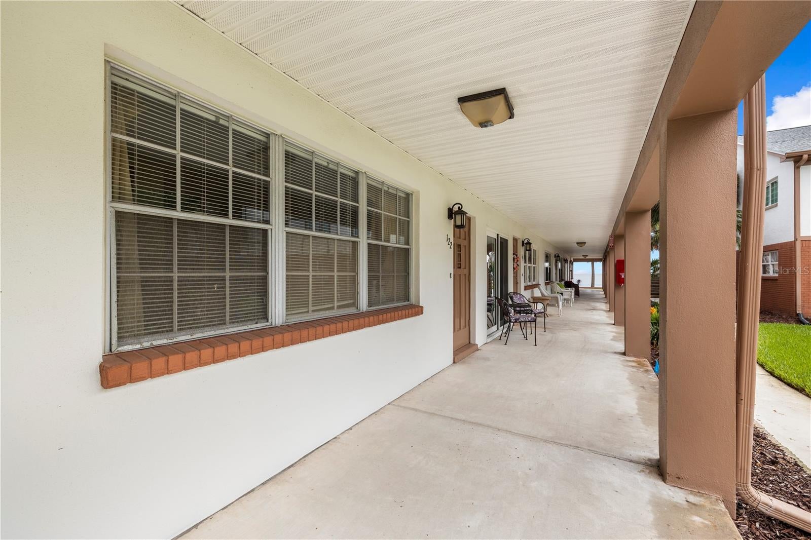 650 PINELLAS POINT DRIVE S 122