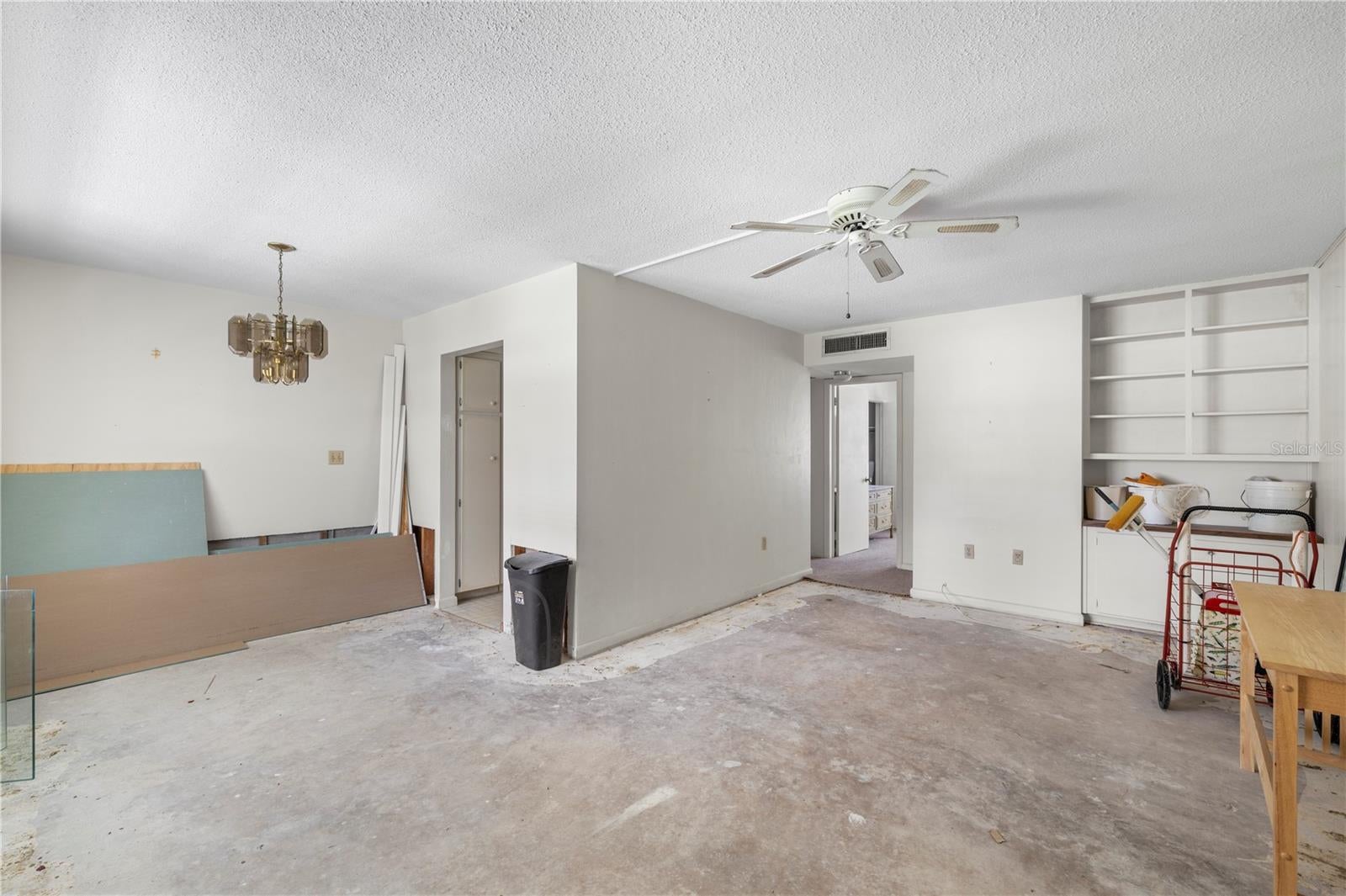 650 PINELLAS POINT DRIVE S 122