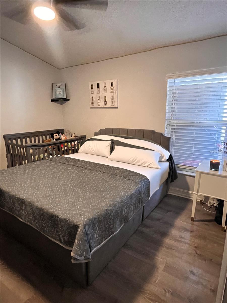 FAIRWAY OAKS - Residential