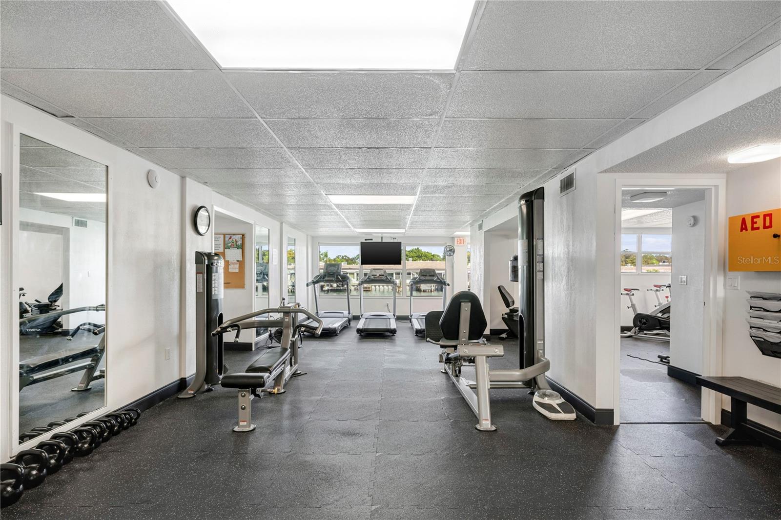 BOCA CIEGA POINT EAST - Residential