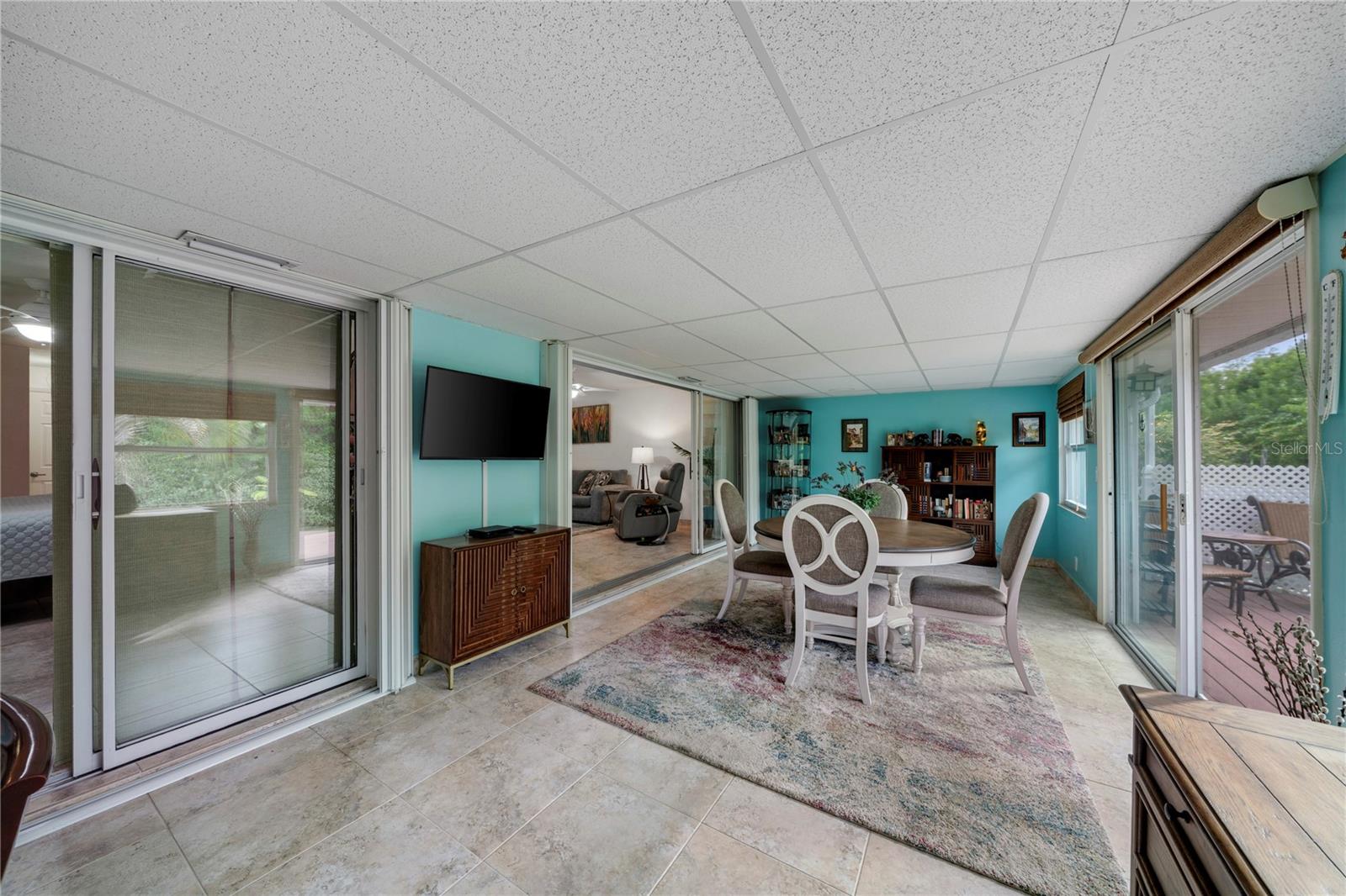 BOCA CIEGA POINT EAST - Residential