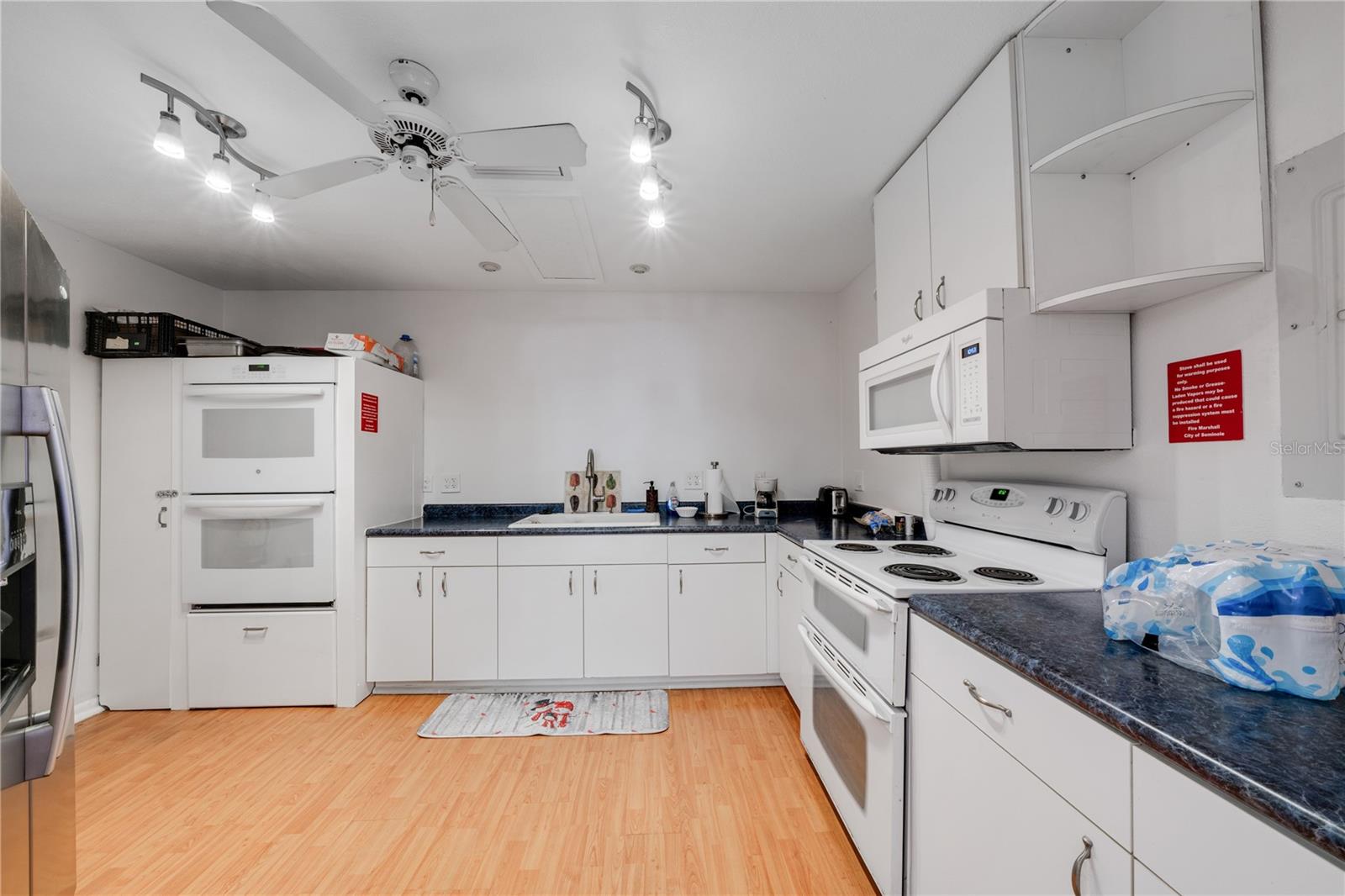 BOCA CIEGA POINT EAST - Residential