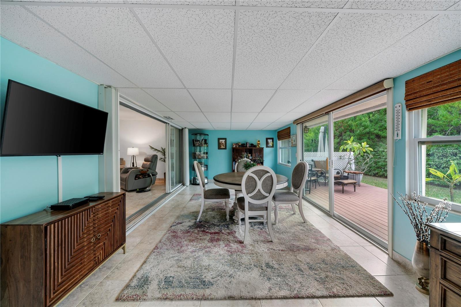 BOCA CIEGA POINT EAST - Residential