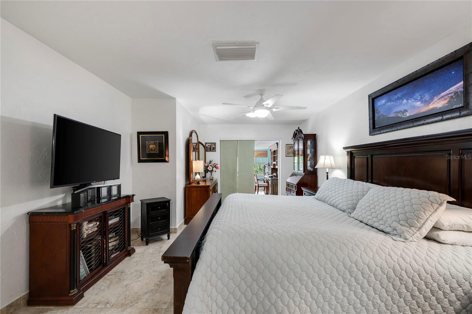 BOCA CIEGA POINT EAST - Residential