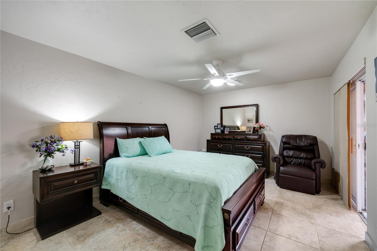 BOCA CIEGA POINT EAST - Residential