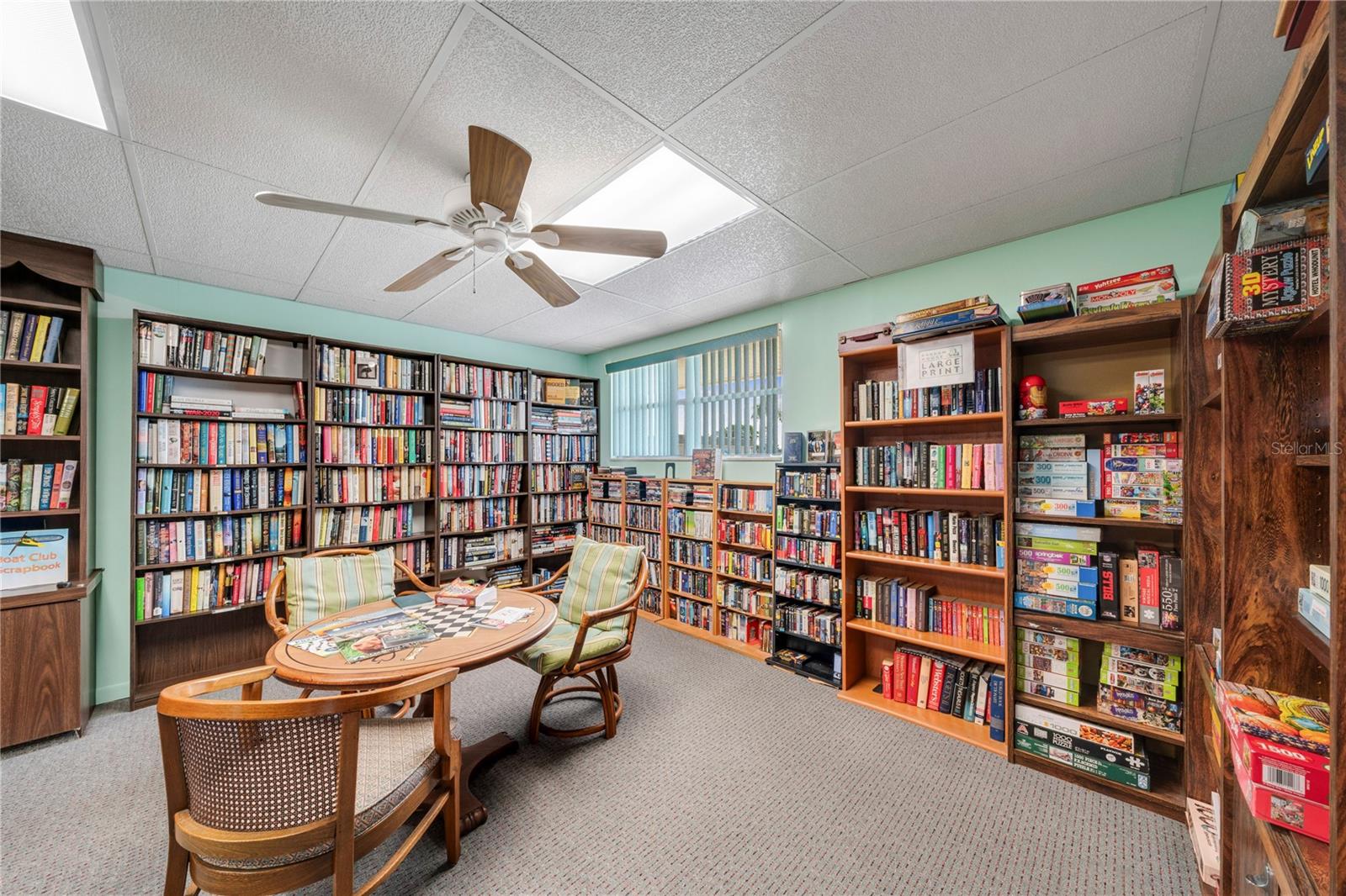 BOCA CIEGA POINT EAST - Residential