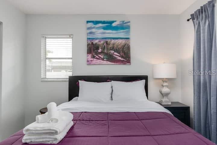 BAY CREST PARK UNIT 20 - Residential