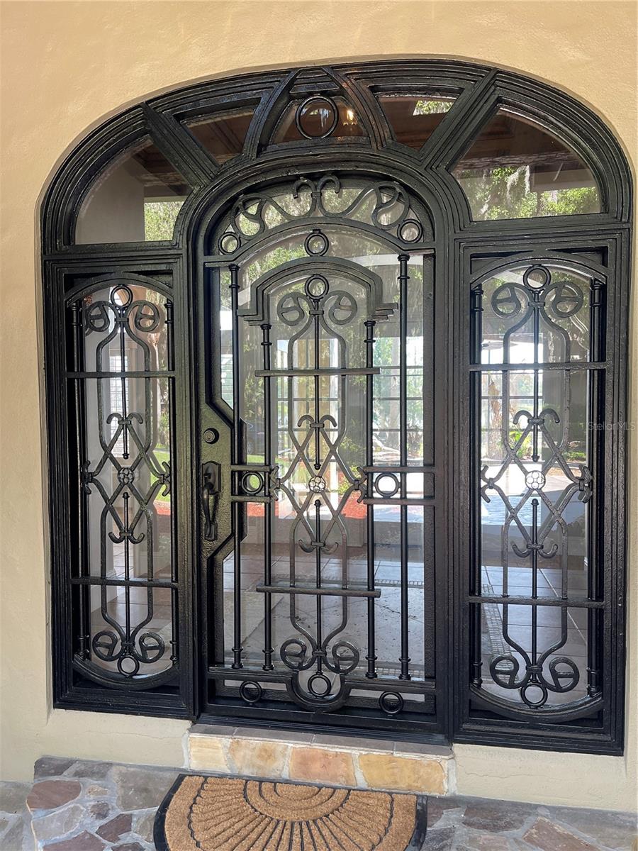 CRANES POINT - Residential