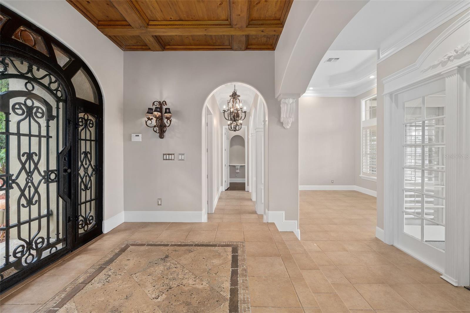 CRANES POINT - Residential