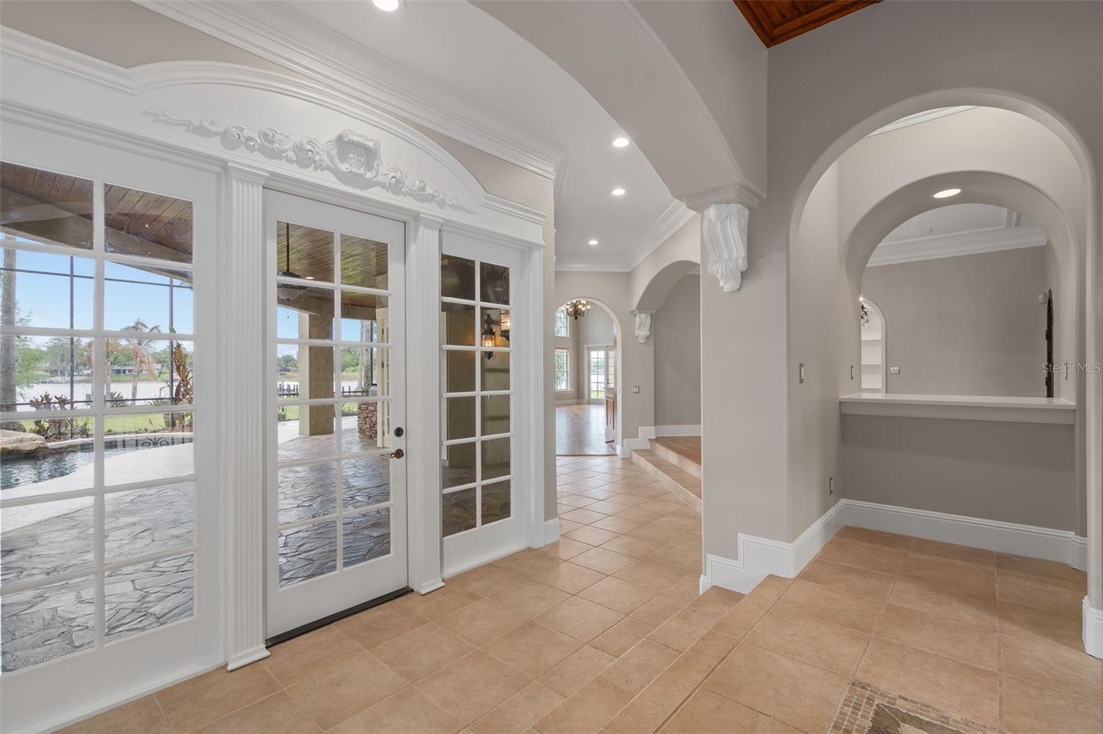 CRANES POINT - Residential