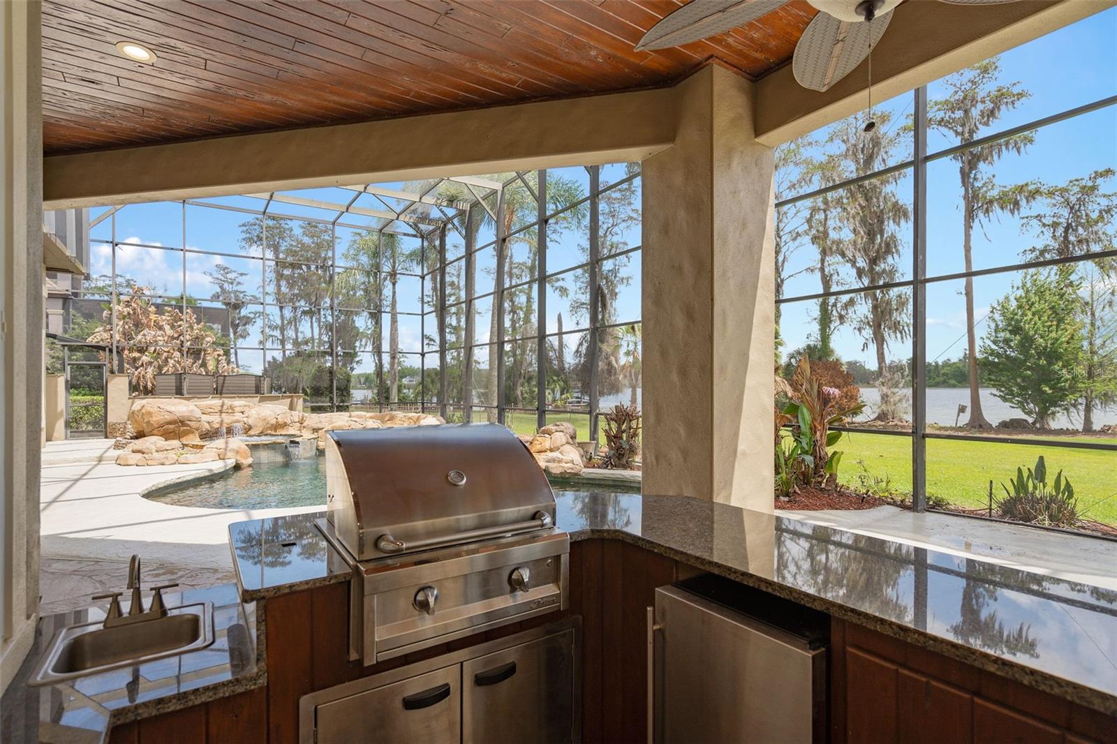 CRANES POINT - Residential