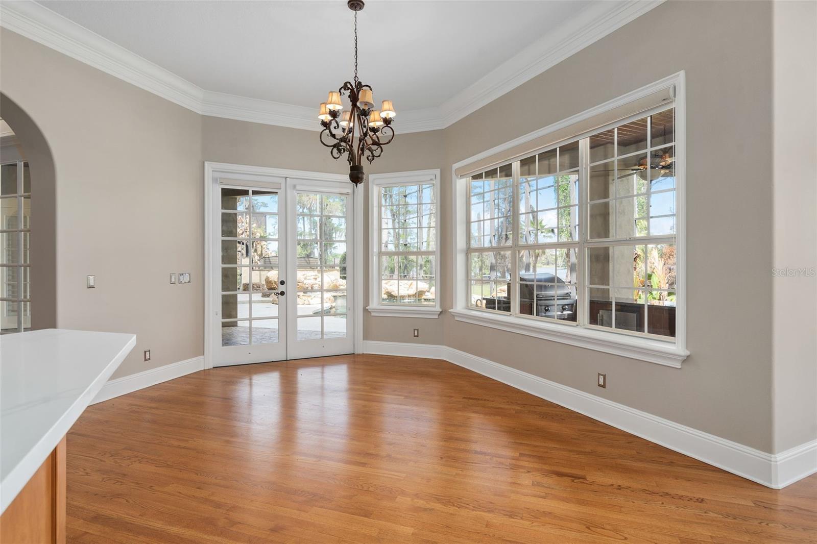 CRANES POINT - Residential