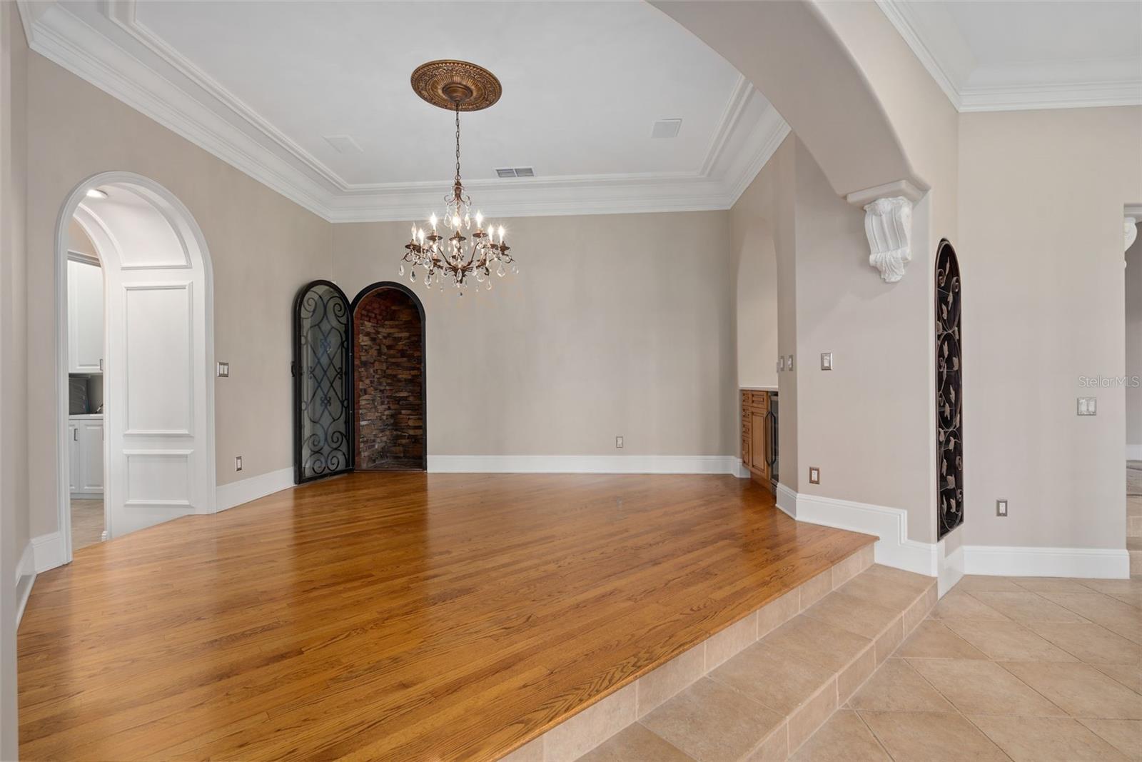 CRANES POINT - Residential