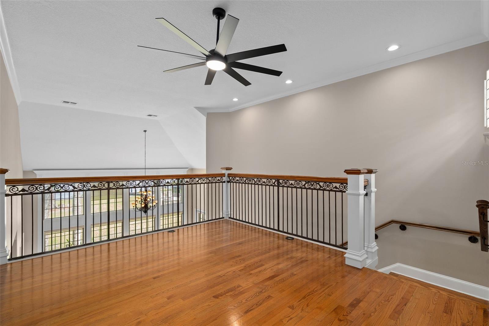 CRANES POINT - Residential