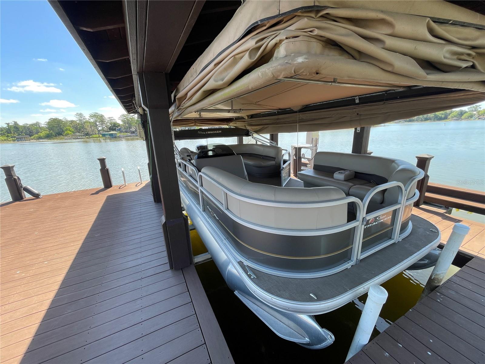 CRANES POINT - Residential