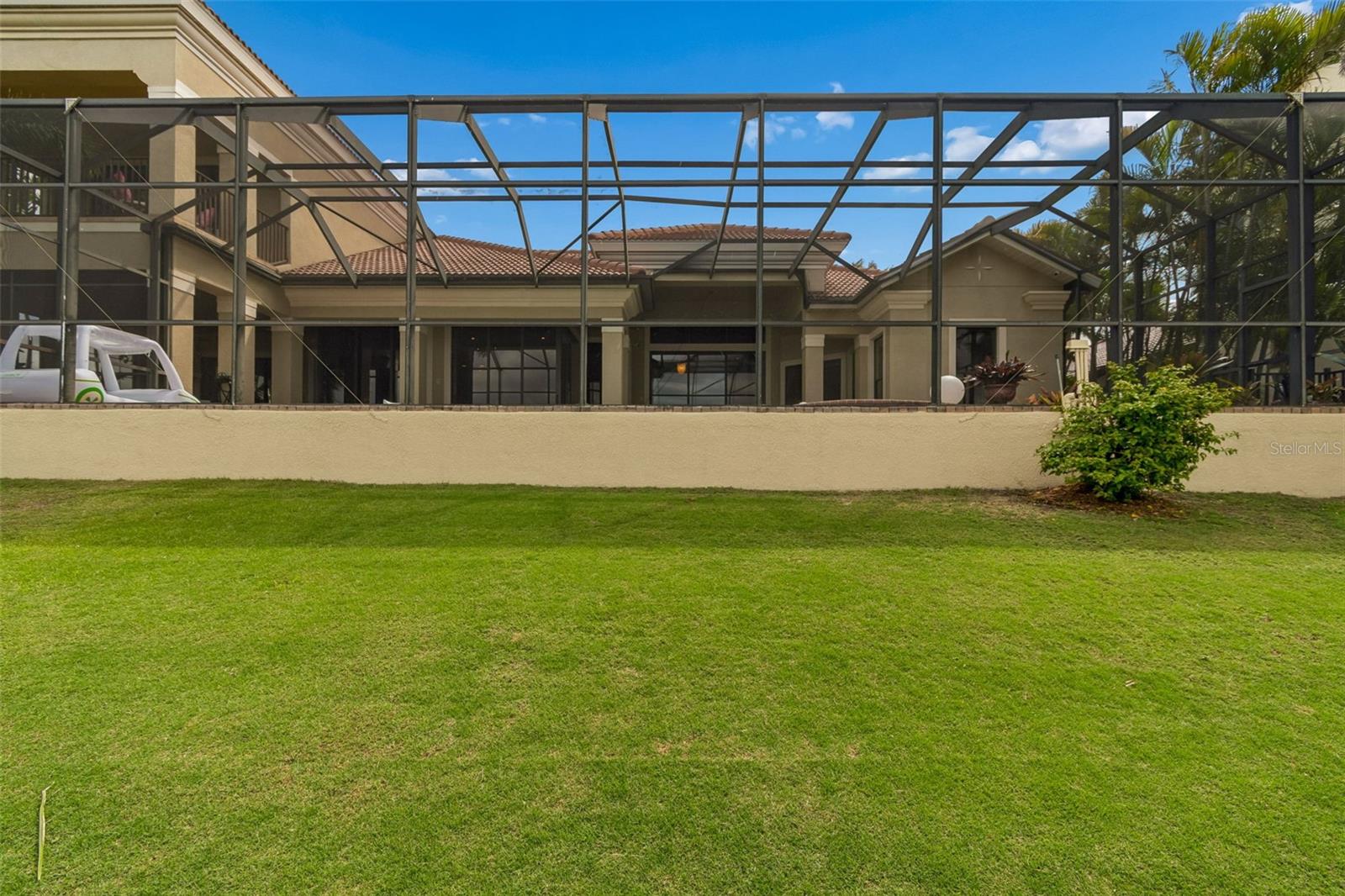 MIRABAY PH 02A-4 - Residential