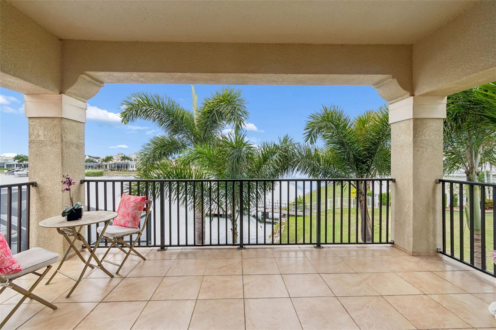 MIRABAY PH 02A-4 - Residential