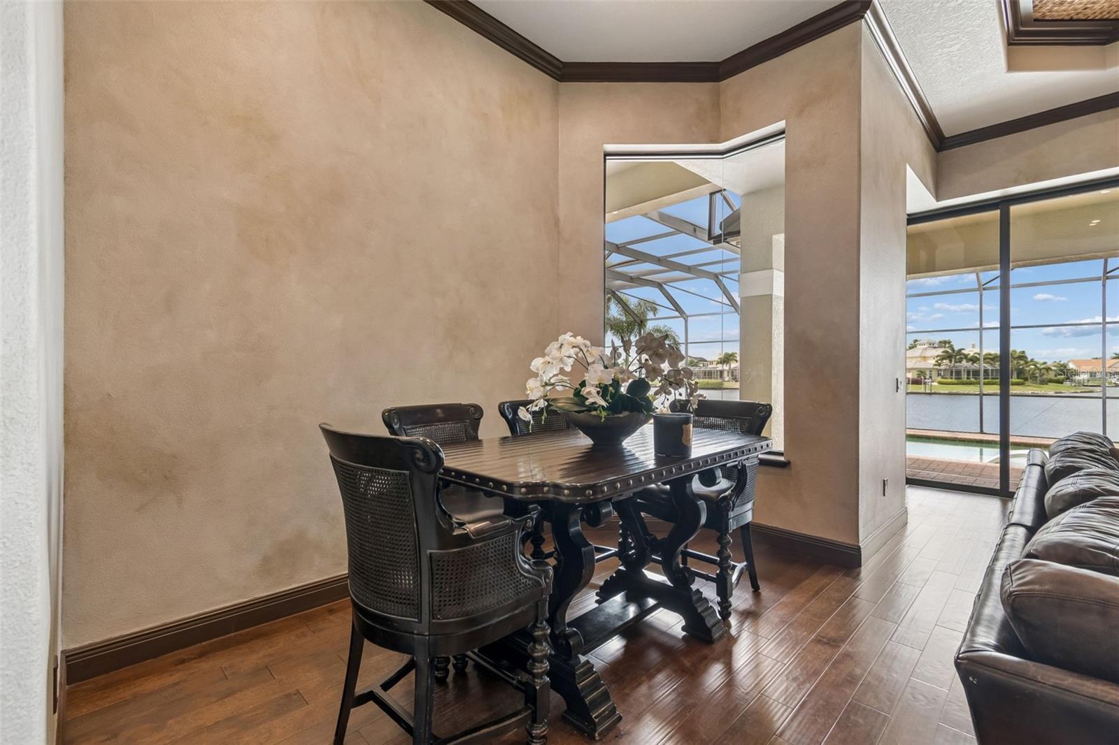 MIRABAY PH 02A-4 - Residential