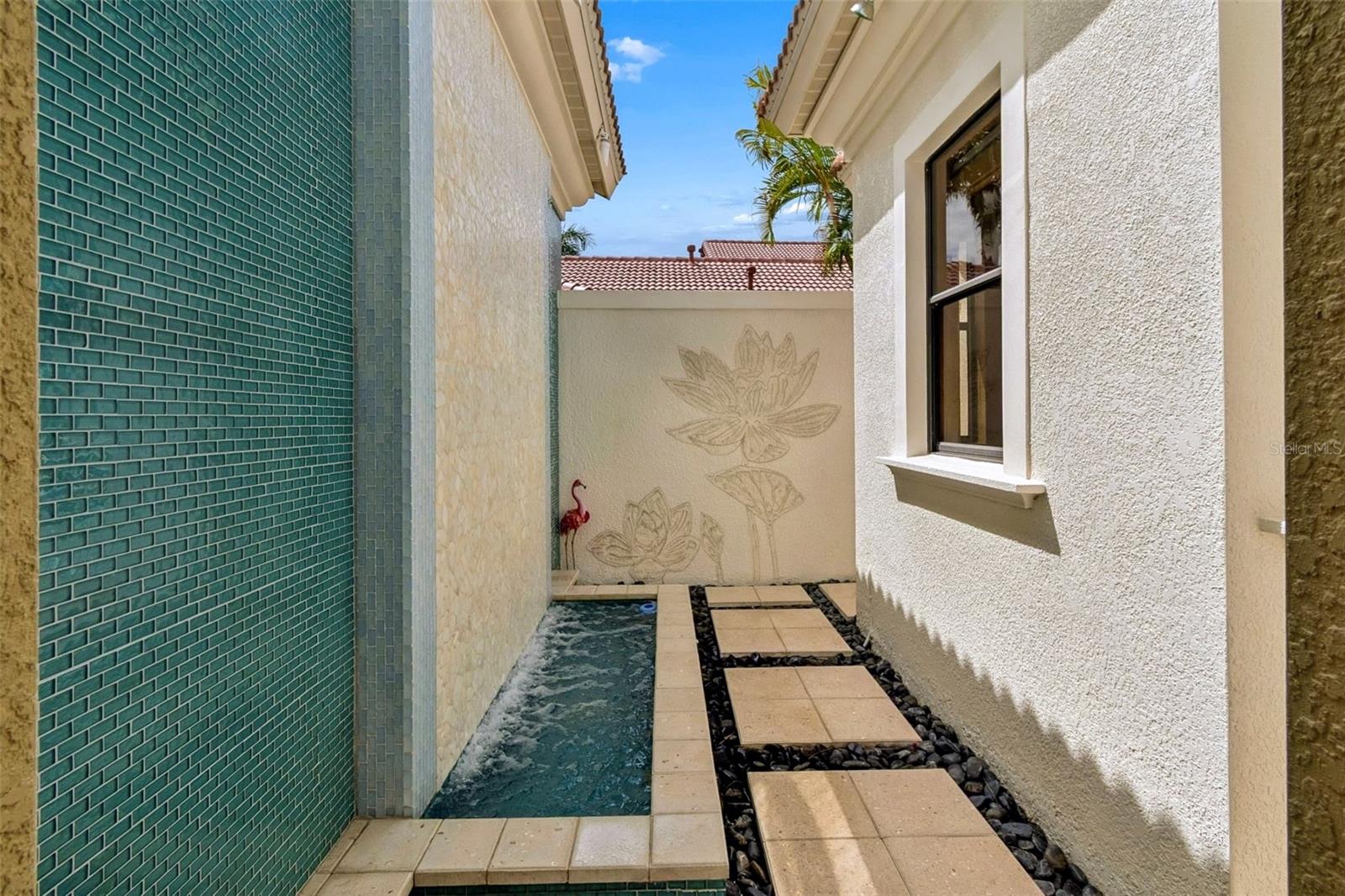 MIRABAY PH 02A-4 - Residential