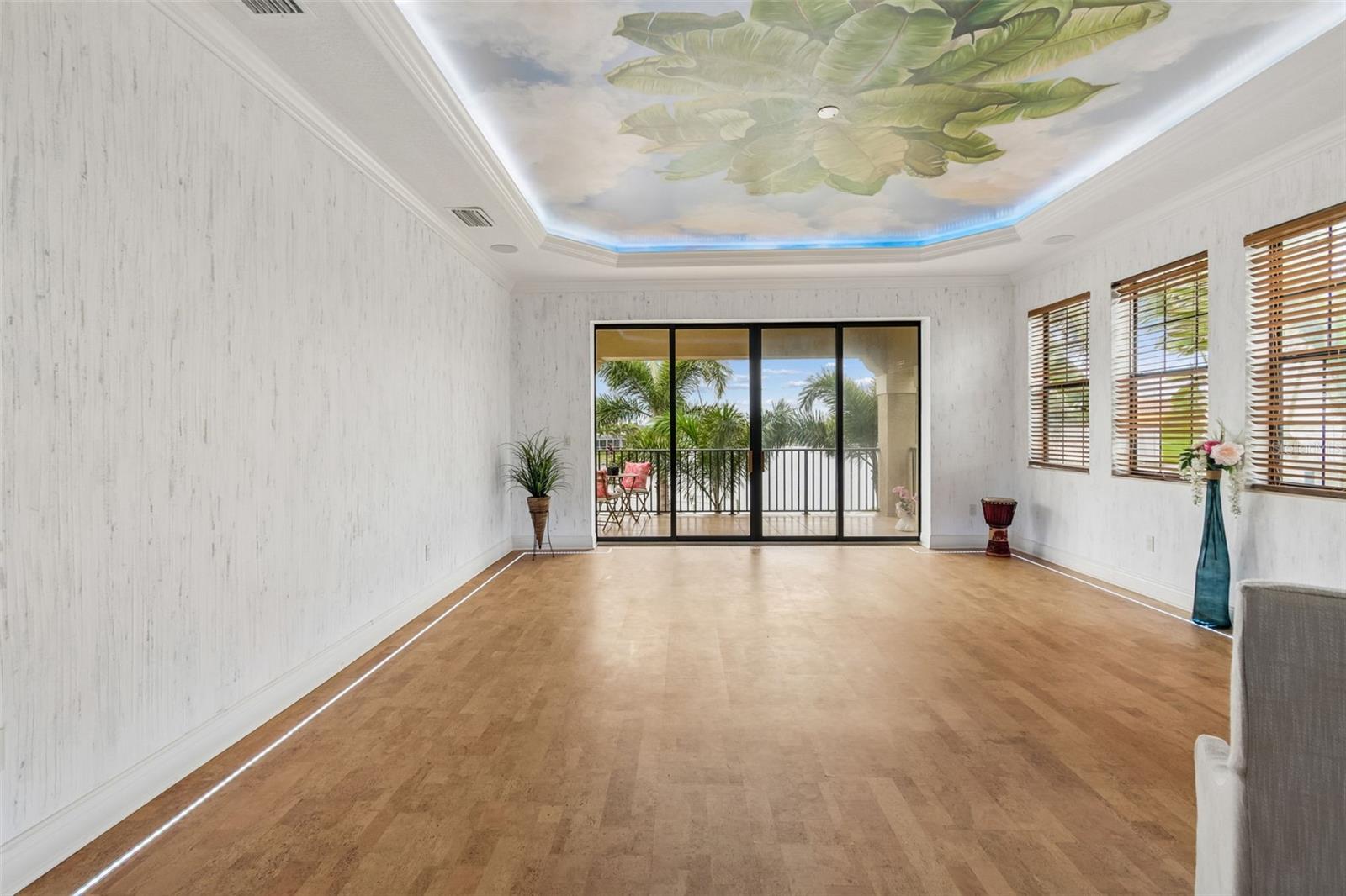 MIRABAY PH 02A-4 - Residential
