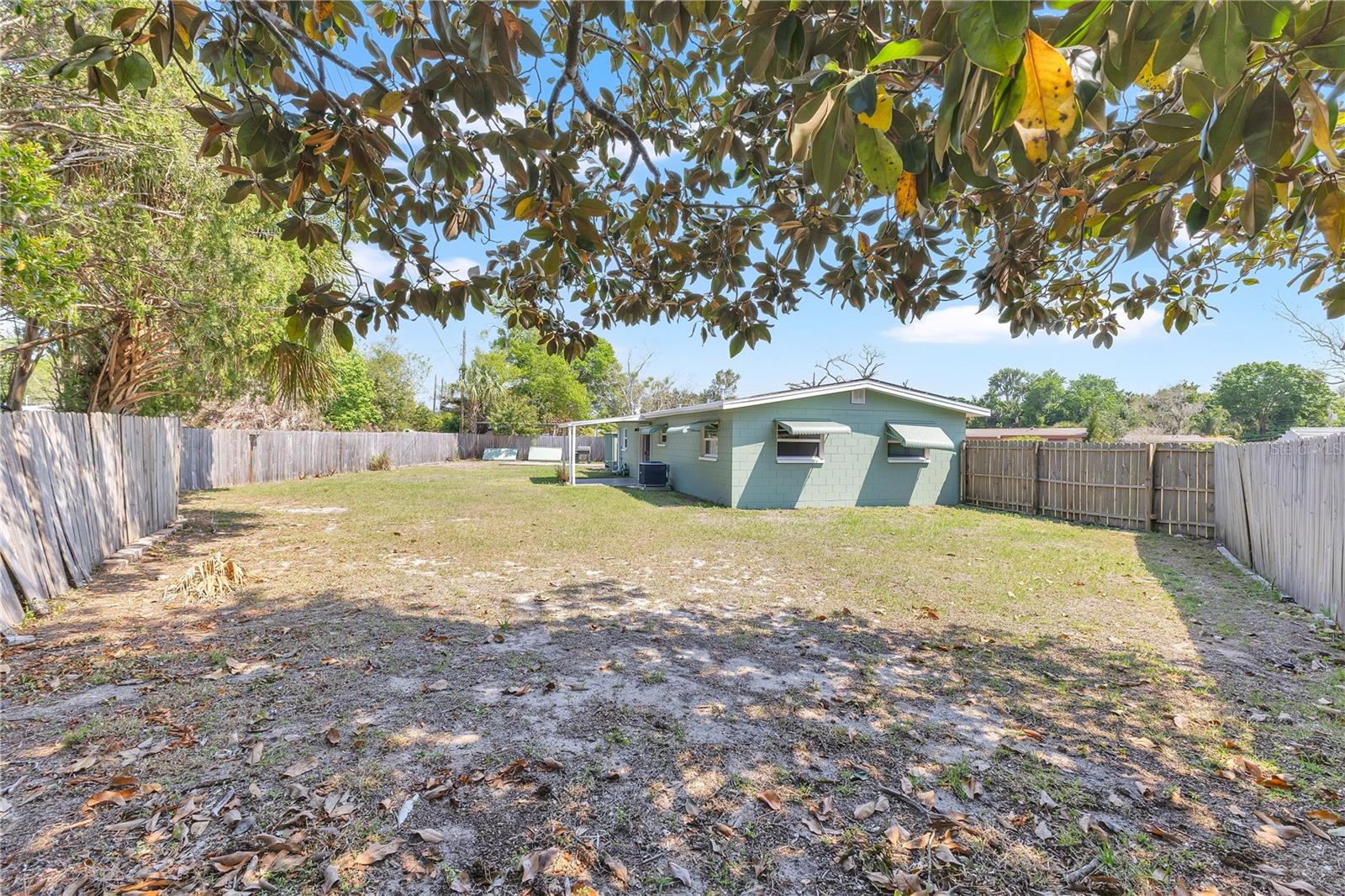 COLLEGE MANOR UNIT 02 - Residential